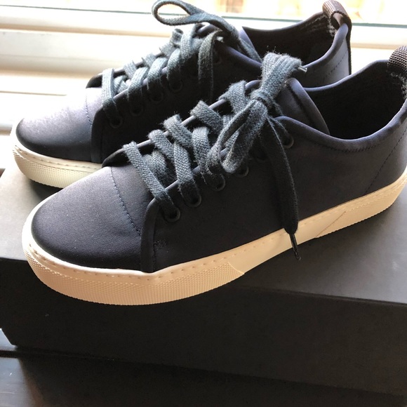 James Perse Shoes - NWB James Perse Carbon Low Navy Nylon sneakers